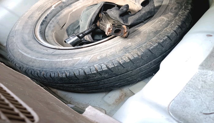 2008 Hyundai i10 ERA 1.1, Petrol, Manual, 98,924 km, tyre