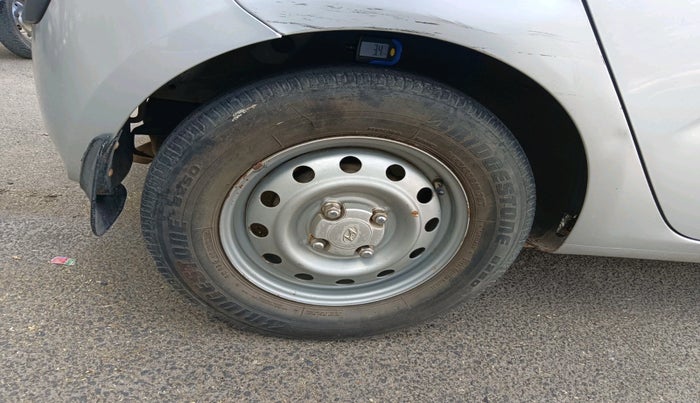 2008 Hyundai i10 ERA 1.1, Petrol, Manual, 98,924 km, tyre