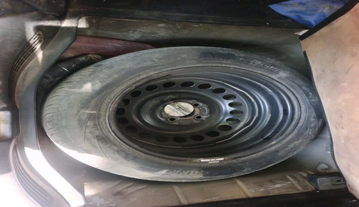 2018 Honda WR-V 1.5L I-DTEC VX MT, Diesel, Manual, 1,20,113 km, tyre