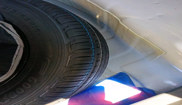 2025 Tata Curvv Creative Plus S 1.2 Petrol 6MT, Petrol, Manual, 19,243 km, tyre