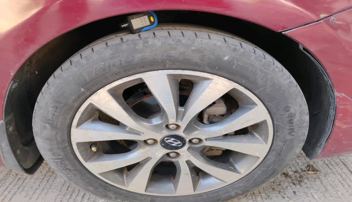 2014 Hyundai Verna FLUIDIC 1.6 CRDI SX, Diesel, Manual, 98,722 km, tyre