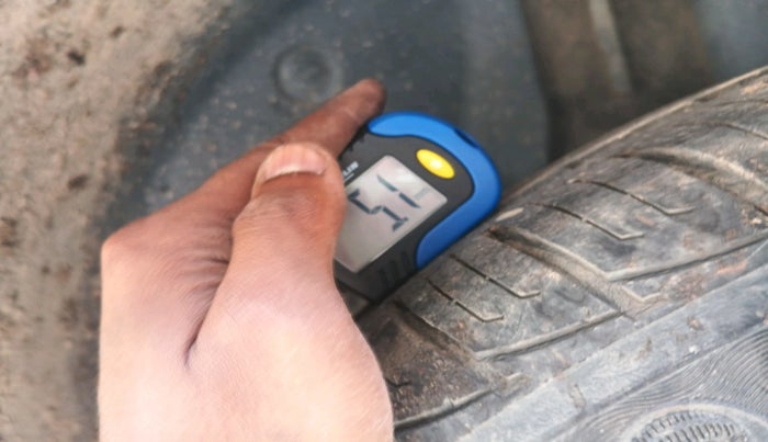 2013 Renault Duster 85 PS RXL DIESEL, Diesel, Manual, 1,71,003 km, tyre