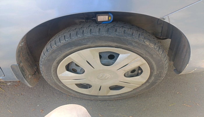 2012 Maruti Wagon R 1.0 VXI, Petrol, Manual, 58,521 km, tyre