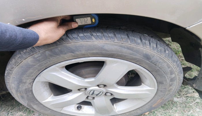 2011 Honda City 1.5L I-VTEC V MT, Petrol, Manual, 90,550 km, tyre