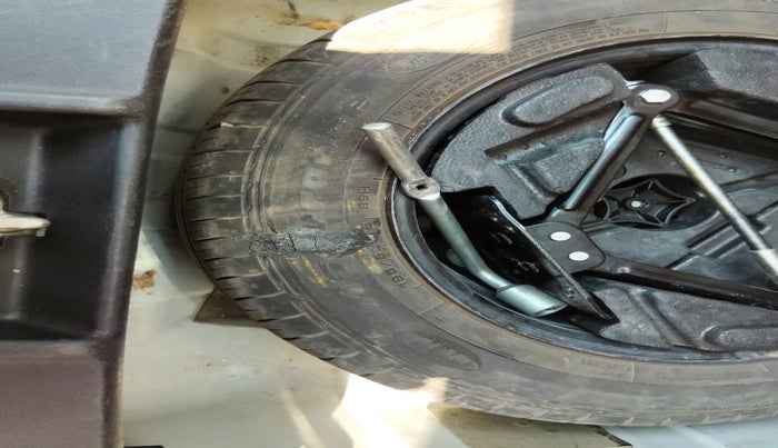 2019 Tata NEXON XM PETROL, Petrol, Manual, 90,751 km, tyre