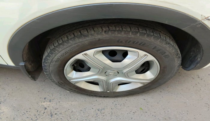 2019 Tata NEXON XM PETROL, Petrol, Manual, 90,751 km, tyre