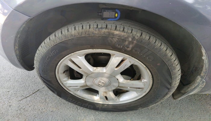 2012 Hyundai i20 SPORTZ 1.2, Petrol, Manual, 66,084 km, tyre