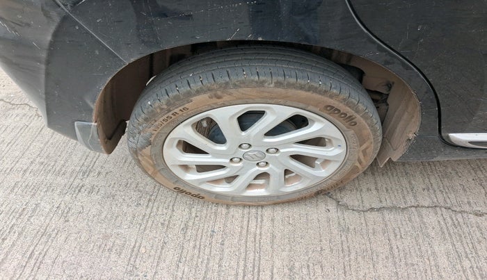 2023 Maruti Baleno ZETA 1.2 AGS, Petrol, Automatic, 14,227 km, tyre