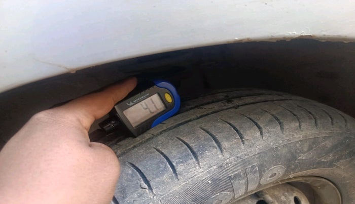 2012 Maruti Alto 800 LXI, Petrol, Manual, 78,670 km, tyre