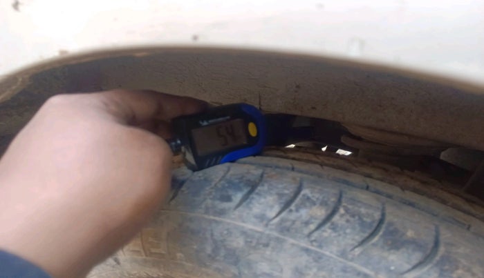 2012 Maruti Alto 800 LXI, Petrol, Manual, 78,670 km, tyre