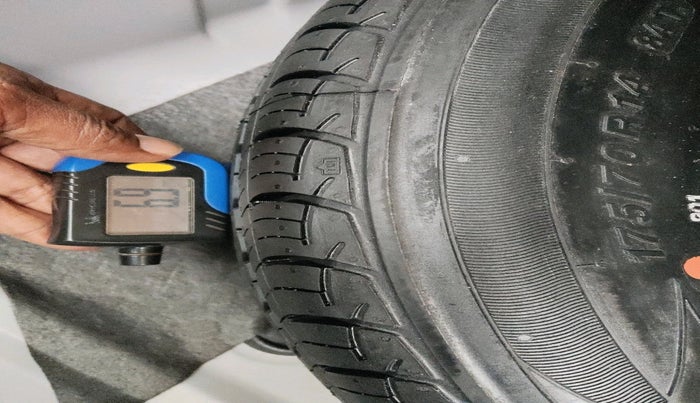 2021 Volkswagen Vento HIGHLINE 1.0L TSI, Petrol, Manual, 25,894 km, tyre