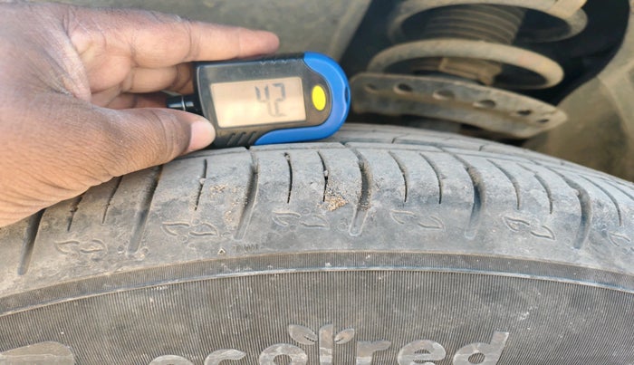 2025 Tata Harrier PURE PLUS S DARK EDITION AT, Diesel, Automatic, 11,660 km, tyre