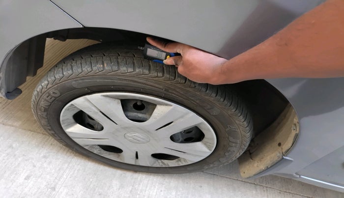 2012 Maruti Wagon R 1.0 VXI, Petrol, Manual, 1,14,523 km, tyre