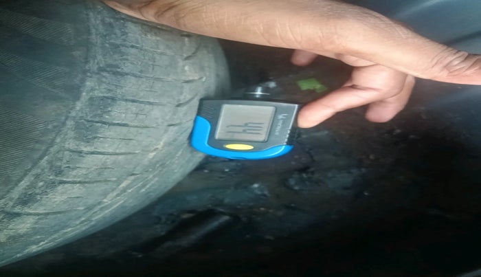 2009 Maruti Zen Estilo LXI, Petrol, Manual, 32,291 km, tyre