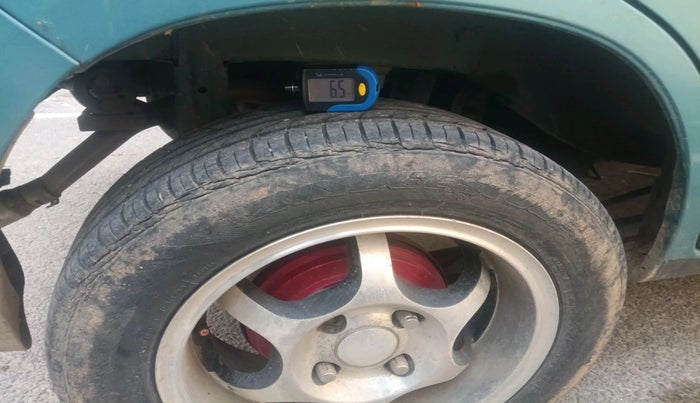 2009 Maruti Zen Estilo LXI, Petrol, Manual, 32,291 km, tyre