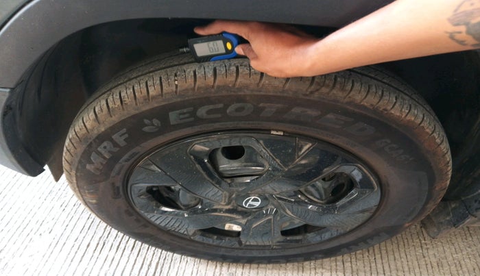 2025 Tata PUNCH Adventure Plus (S) iCNG, CNG, Manual, 2,505 km, tyre