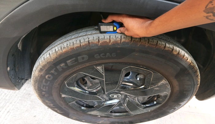 2025 Tata PUNCH Adventure Plus (S) iCNG, CNG, Manual, 2,505 km, tyre