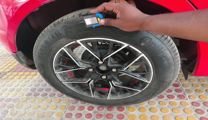 2018 Honda Brio VX AT, Petrol, Automatic, 47,174 km, tyre