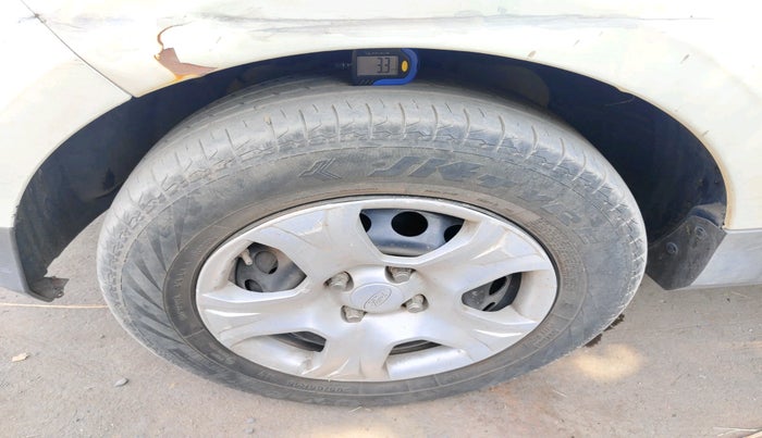 2016 Ford Ecosport TREND+ 1.5L DIESEL, Diesel, Manual, 66,297 km, tyre