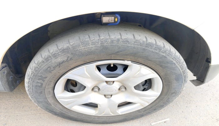 2016 Ford Ecosport TREND+ 1.5L DIESEL, Diesel, Manual, 66,297 km, tyre