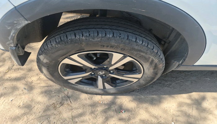 2023 Tata NEXON EV MAX XZ PLUS LUX, Electric, Automatic, 74,568 km, tyre