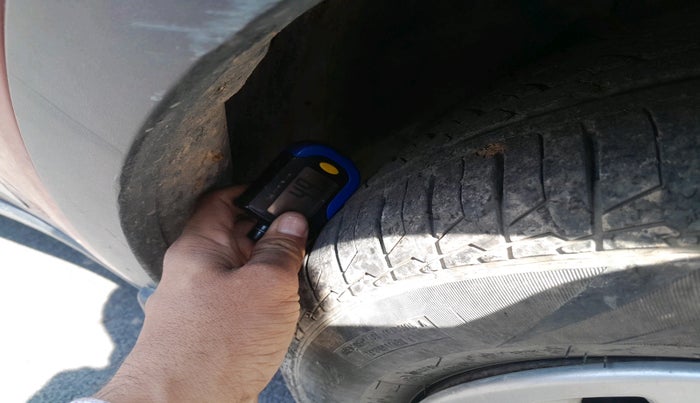 2017 Tata NEXON XM DIESEL, Diesel, Manual, 98,707 km, tyre