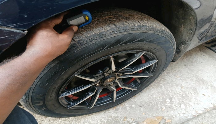 2021 Maruti Swift LXI, Petrol, Manual, 31,762 km, tyre