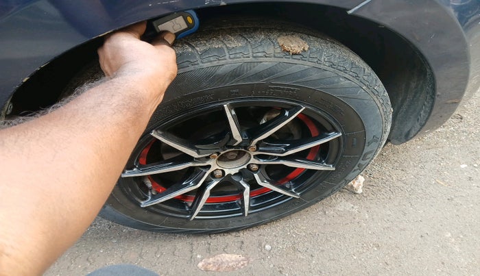 2021 Maruti Swift LXI, Petrol, Manual, 31,762 km, tyre