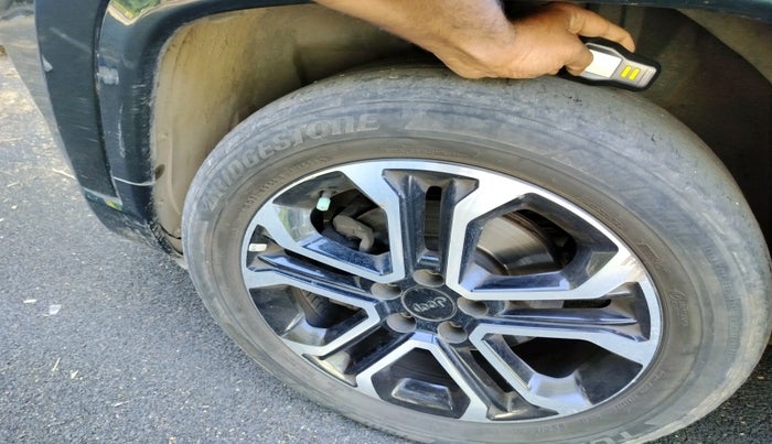 2022 Jeep Compass MODEL S (O) DIESEL 4X4 AT, Diesel, Automatic, 28,668 km, tyre