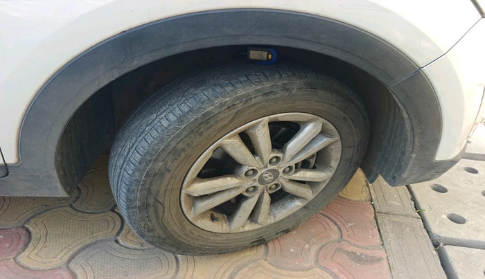 2016 Hyundai Creta SX PLUS 1.6 PETROL, Petrol, Manual, 94,448 km, tyre