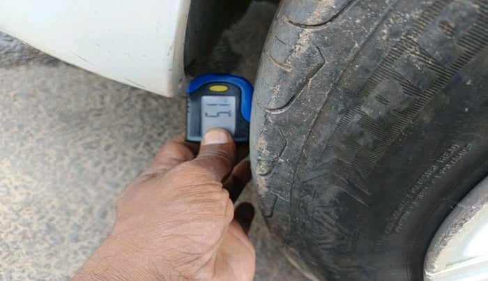 2017 Maruti Ciaz VDI (O) SHVS, Diesel, Manual, 1,03,173 km, tyre