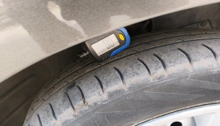 2021 Maruti New Wagon-R LXI CNG 1.0, CNG, Manual, 68,365 km, tyre