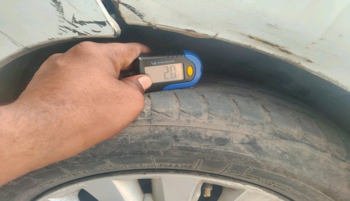 2018 Maruti Celerio VXI CNG, CNG, Manual, 1,77,936 km, tyre