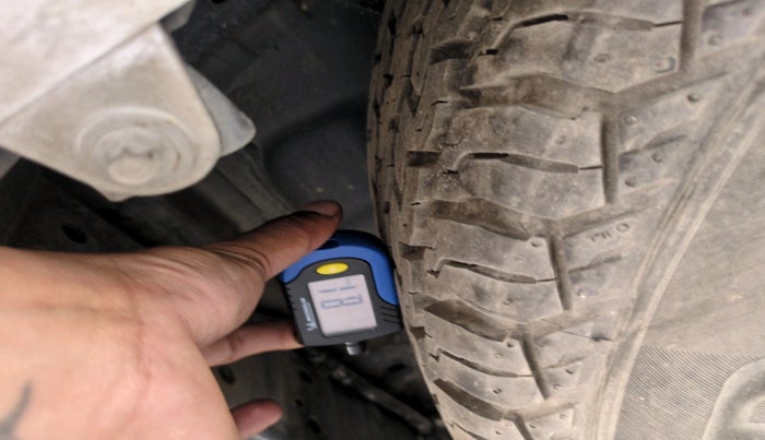 2017 Ford Endeavour TITANIUM 3.2 4X4 AT, Diesel, Automatic, 66,409 km, tyre