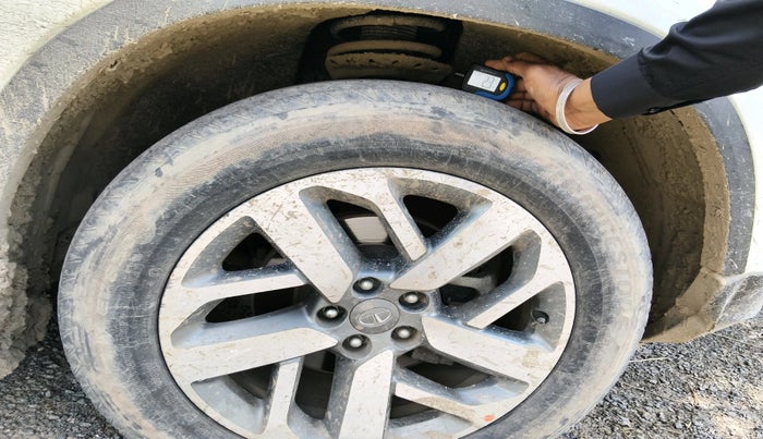 2022 Tata Safari XZA PLUS, Diesel, Automatic, 59,328 km, tyre