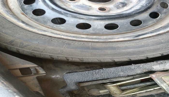 2016 Maruti Wagon R 1.0 VXI AMT, Petrol, Automatic, 71,953 km, tyre