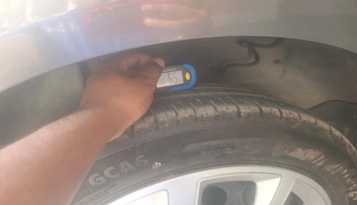 2025 Tata ALTROZ XM PLUS PETROL, Petrol, Manual, 1,075 km, tyre