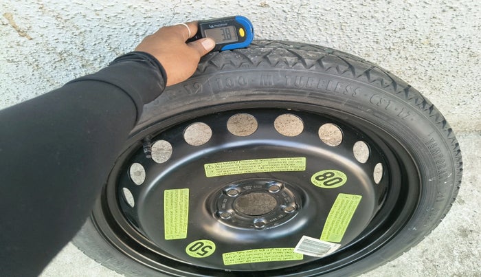 2013 Audi A4 2.0 TDI Multitronic, Diesel, Automatic, 76,834 km, tyre