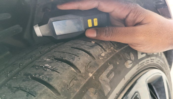 2025 Tata ALTROZ XM PLUS SUNROOF, Petrol, Manual, 12,664 km, tyre