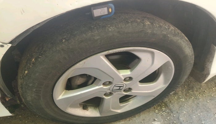 2015 Honda City 1.5L I-DTEC VX, Diesel, Manual, 1,88,801 km, tyre