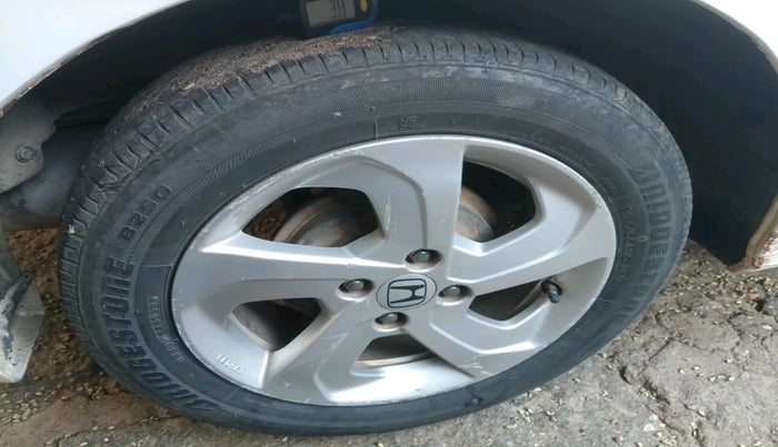 2015 Honda City 1.5L I-DTEC VX, Diesel, Manual, 1,88,801 km, tyre