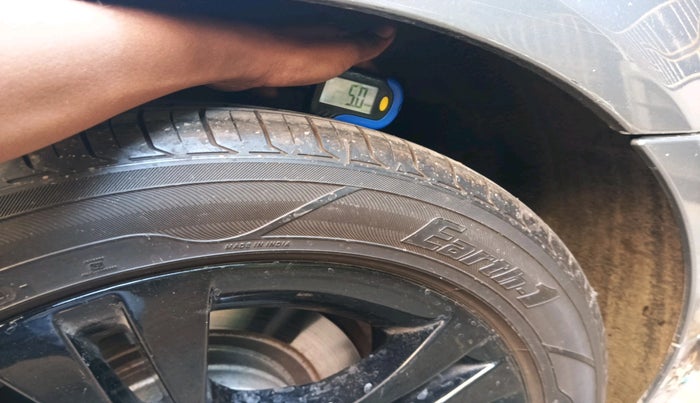 2012 BMW 3 Series 320d, Diesel, Automatic, 53,837 km, tyre