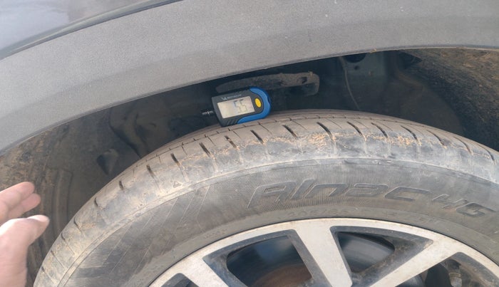 2024 Hyundai Creta E 1.5 PETROL, Petrol, Manual, 15,841 km, tyre