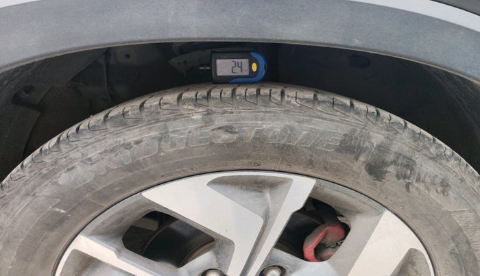 2021 KIA SONET GTX PLUS 1.0 DCT, Petrol, Automatic, 1,32,636 km, tyre