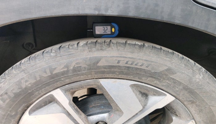 2021 KIA SONET GTX PLUS 1.0 DCT, Petrol, Automatic, 1,32,636 km, tyre