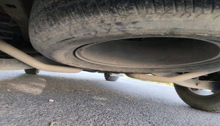 2013 Mahindra XUV500 W4, Diesel, Manual, 1,57,040 km, tyre