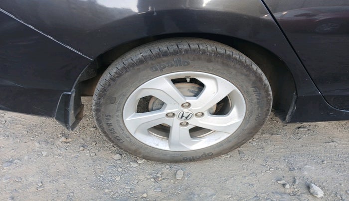 2016 Honda City 1.5L I-DTEC VX, Diesel, Manual, 1,21,732 km, tyre