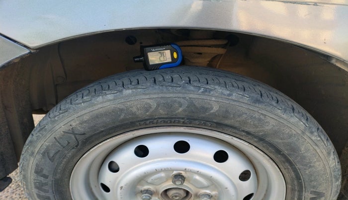 2011 Maruti Wagon R 1.0 LXI, Petrol, Manual, 96,202 km, tyre