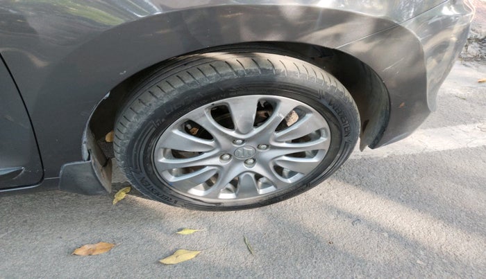 2018 Maruti Baleno ALPHA CVT PETROL 1.2, Petrol, Automatic, 91,886 km, tyre