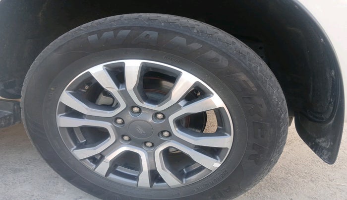 2021 Ford Endeavour TITANIUM PLUS 2.0 4X2 AT SUNROOF, Diesel, Automatic, 1,39,805 km, tyre